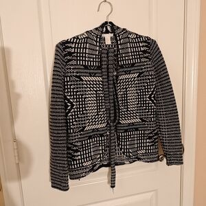 Black and White Patterned Women's Sweater